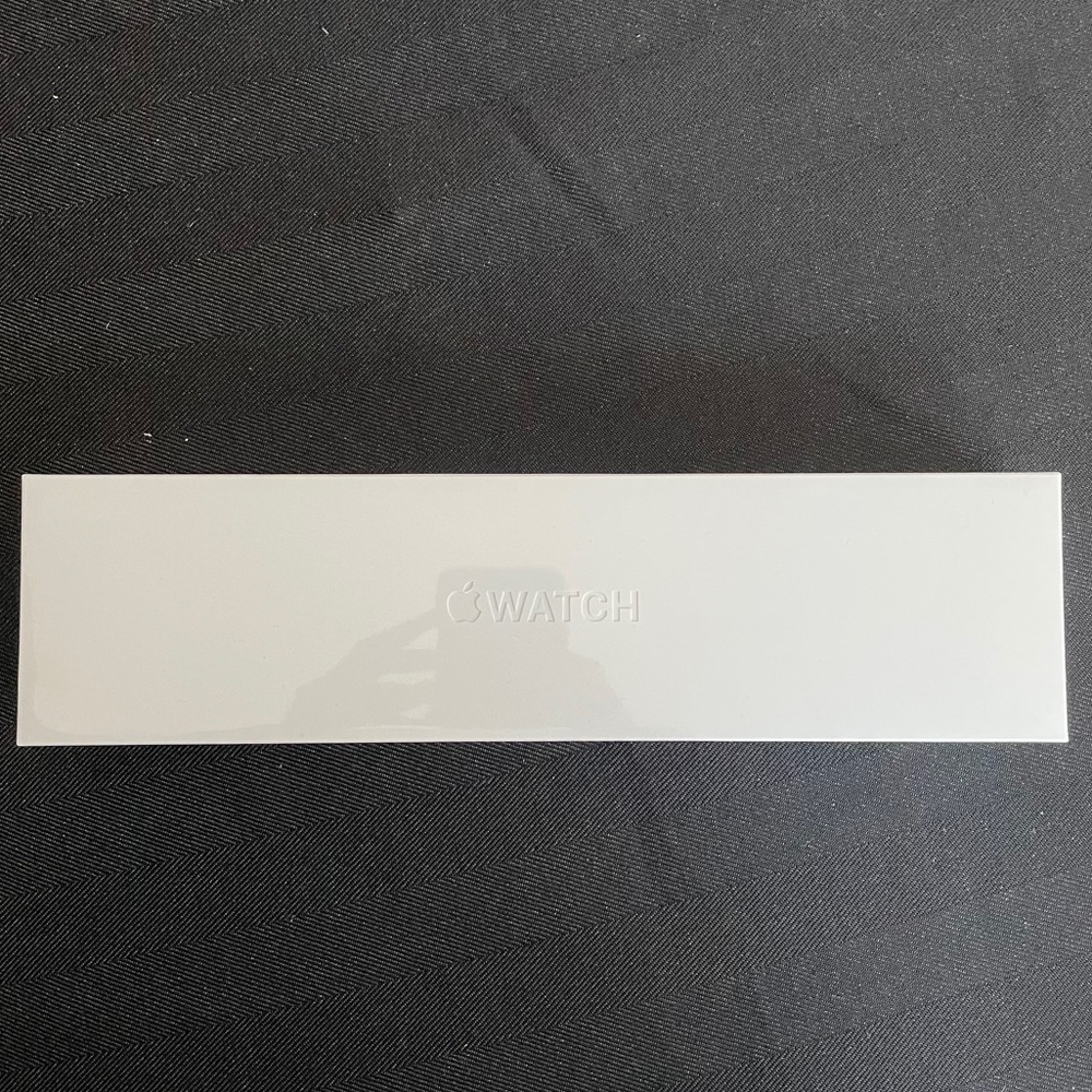 Apple Watch Series 6 Silver Aluminum 44mm w/ GPS